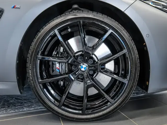BMW M850