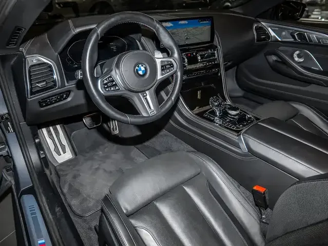 BMW M850
