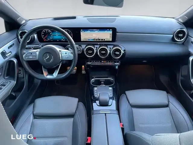 Mercedes-Benz CLA 220