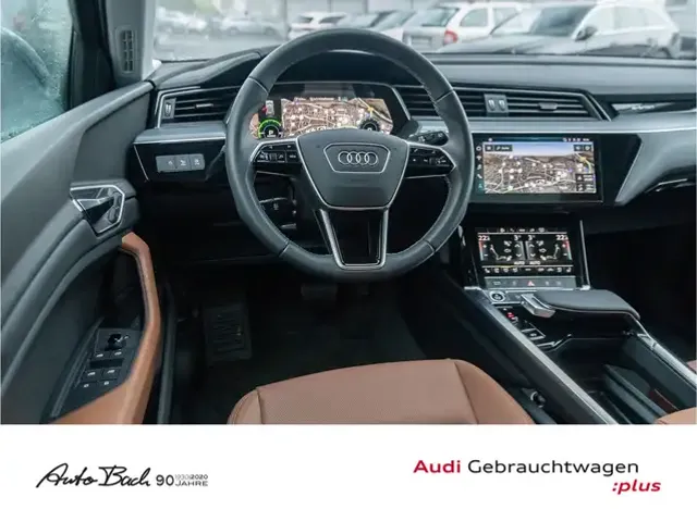 Audi Q8 e-tron