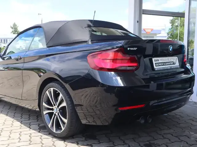 BMW 220