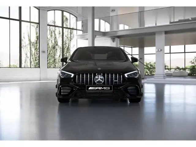 Mercedes-Benz CLA 45 AMG