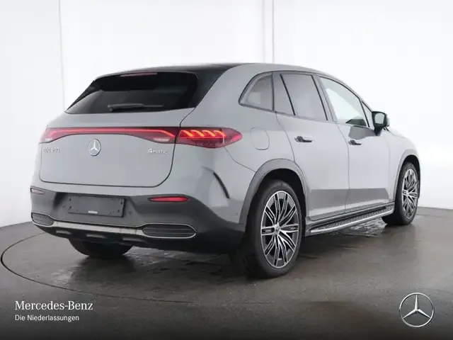 Mercedes-Benz EQE SUV