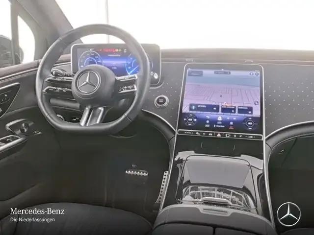 Mercedes-Benz EQE SUV