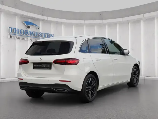 Mercedes-Benz B 250