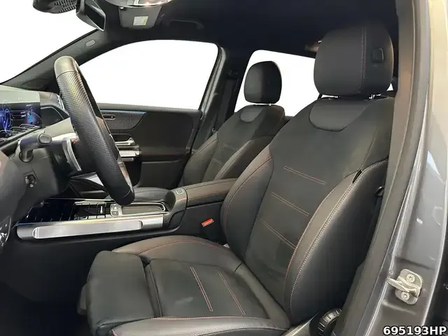 Mercedes-Benz EQB 350