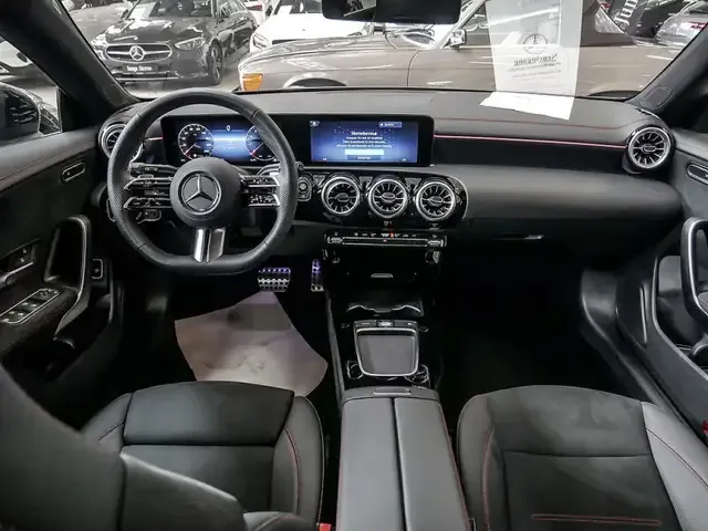 Mercedes-Benz CLA 200