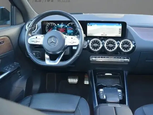 Mercedes-Benz EQA 350