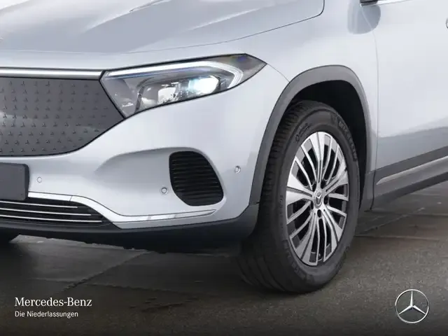 Mercedes-Benz EQA 300