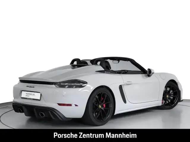 Porsche 718 Spyder