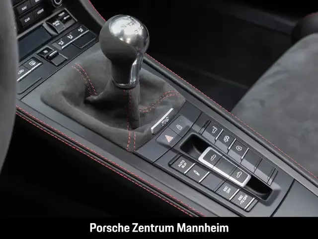 Porsche 718 Spyder