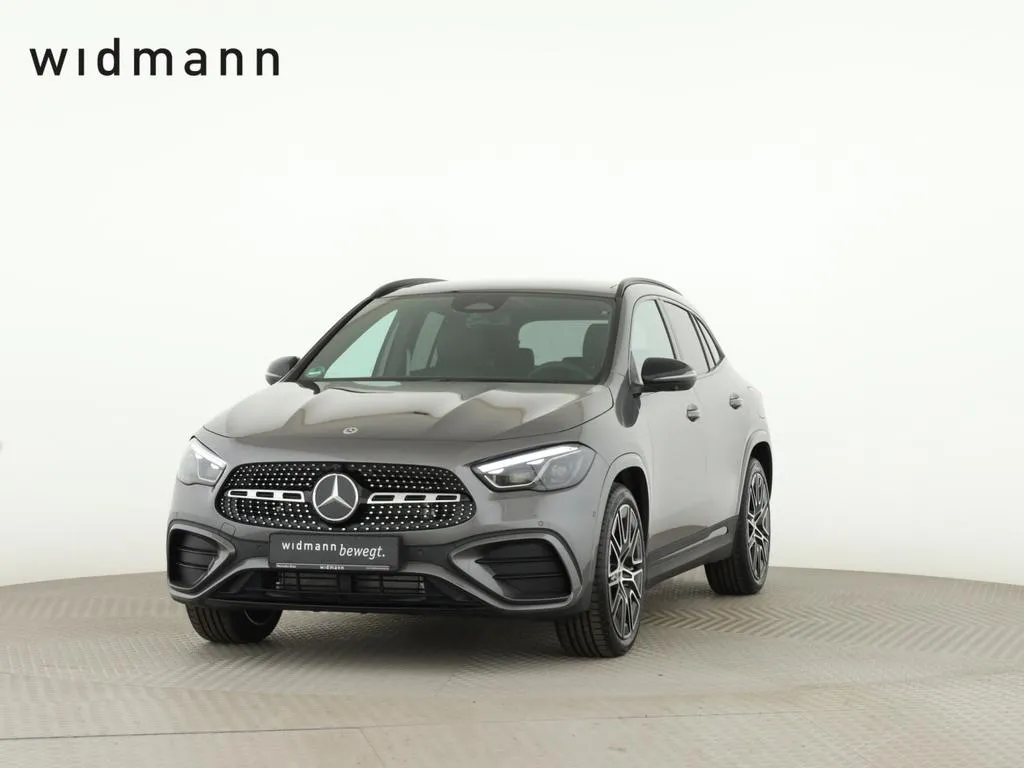 Mercedes-Benz GLA 220