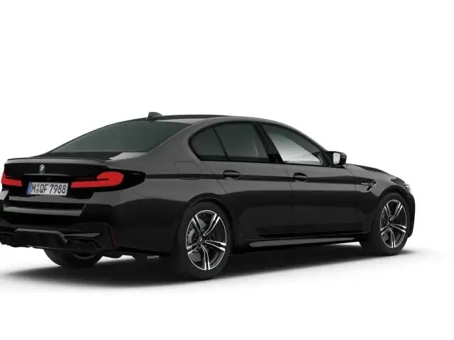 BMW M5