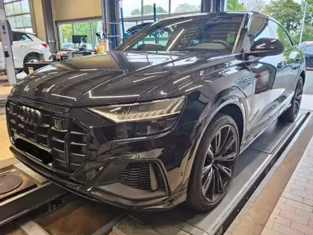 Audi SQ8