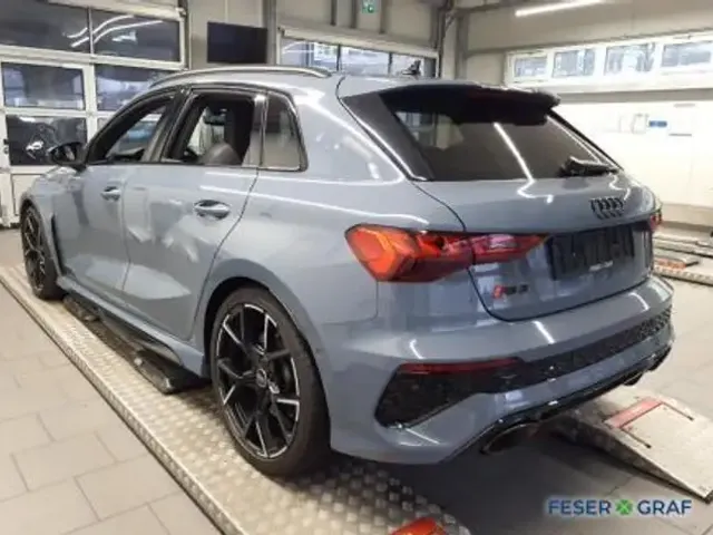 Audi RS3