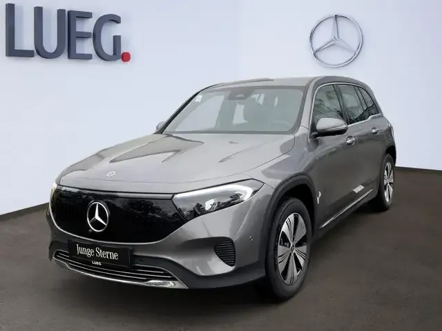 Mercedes-Benz EQB 300