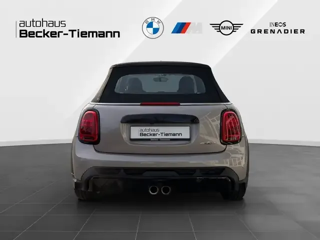 MINI John Cooper Works Cabrio