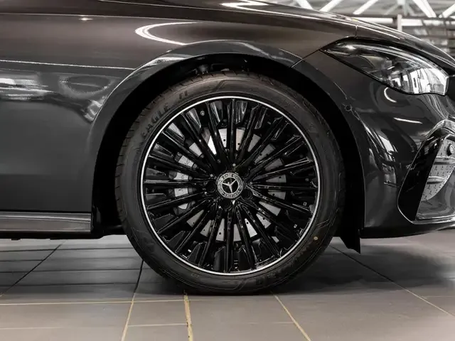 Mercedes-Benz CLE 200