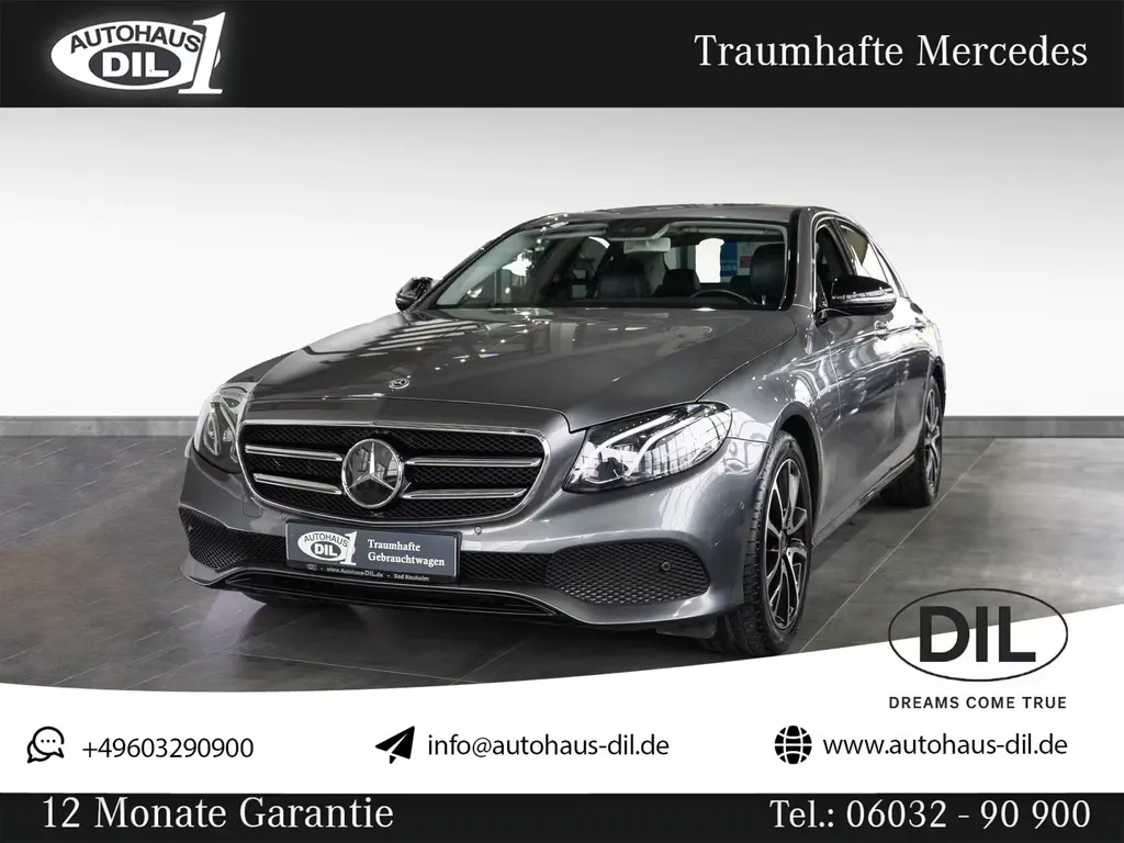 Mercedes-Benz E 300
