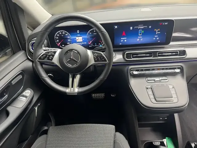 Mercedes-Benz V 250