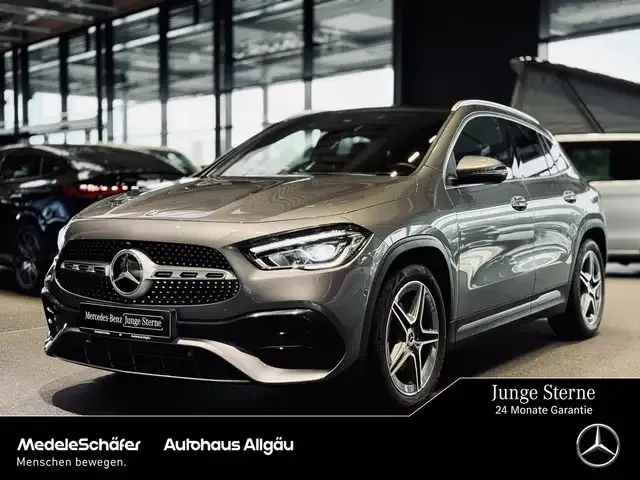 Mercedes-Benz GLA 250