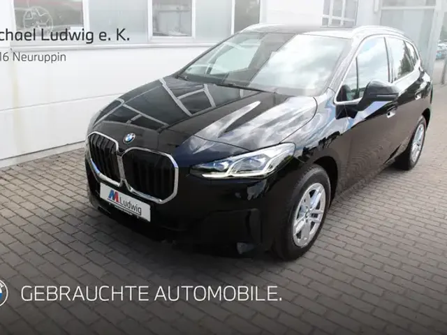 BMW 218