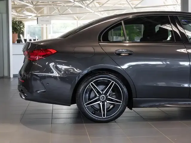 Mercedes-Benz C 220