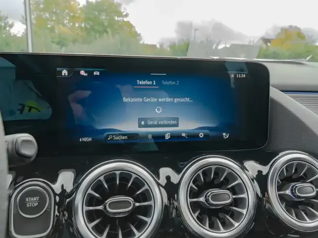 Mercedes-Benz EQA 250