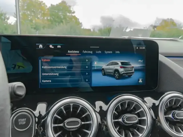 Mercedes-Benz EQA 250