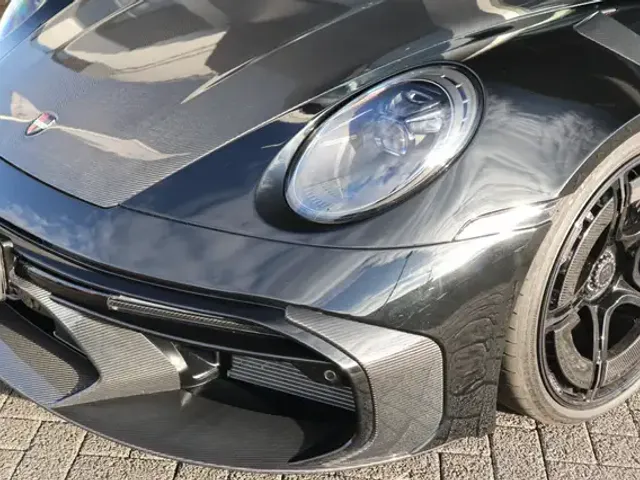 Porsche 992