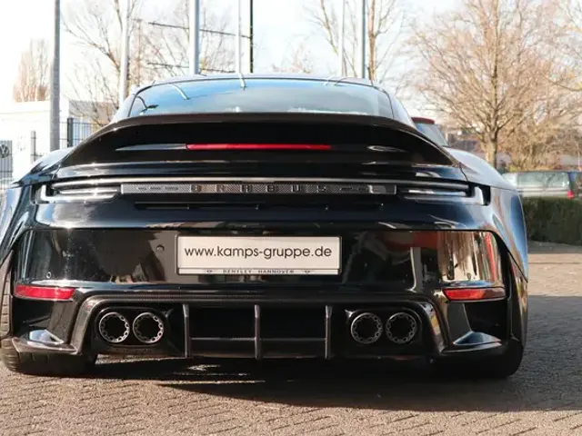 Porsche 992