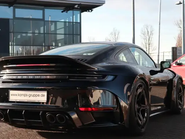 Porsche 992