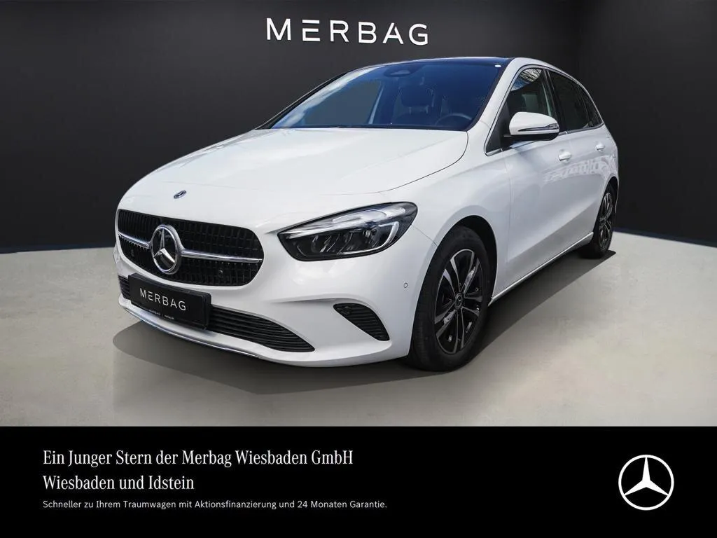 Mercedes-Benz B 180