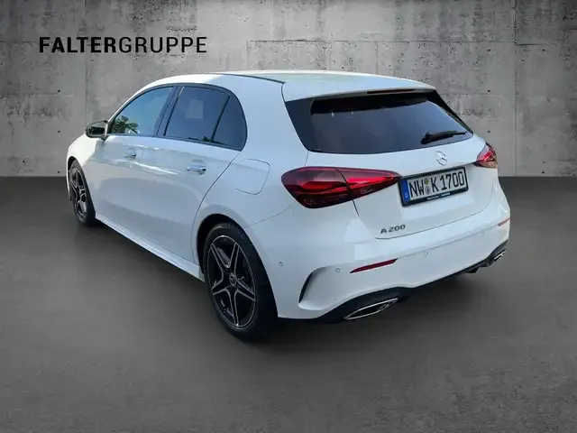 Mercedes-Benz A 200