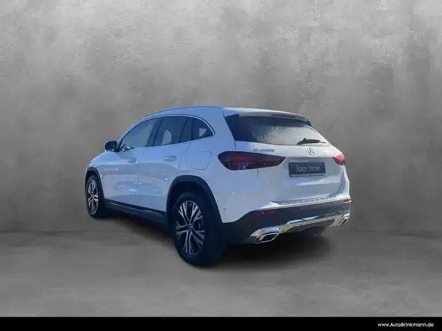 Mercedes-Benz GLA 180