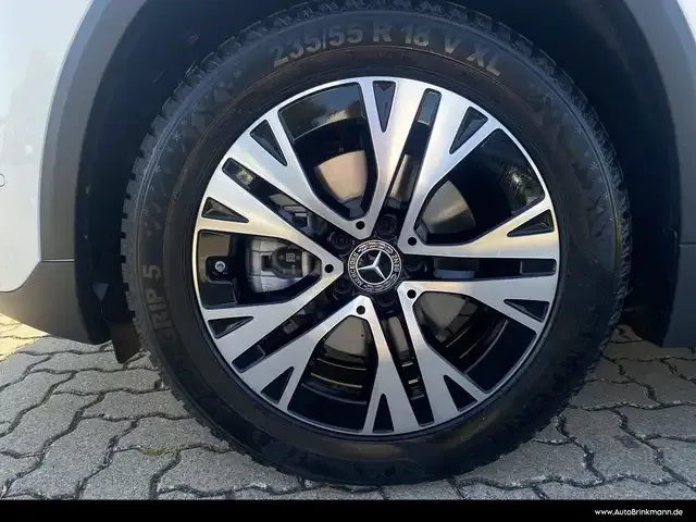 Mercedes-Benz GLA 180