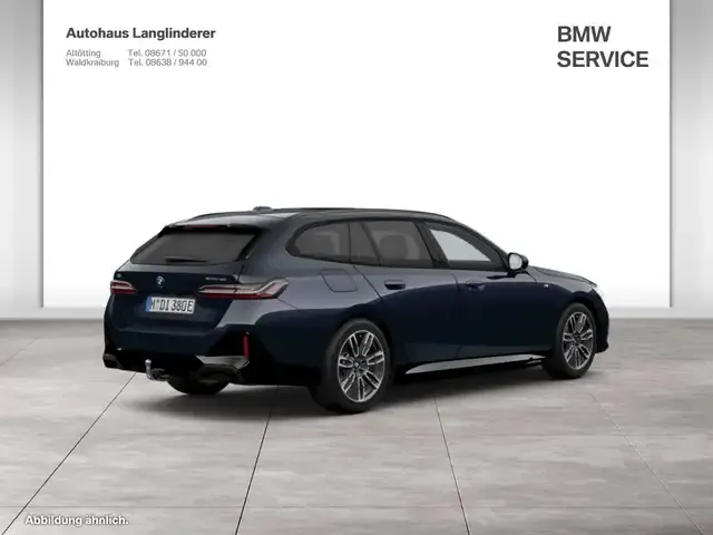 BMW i5