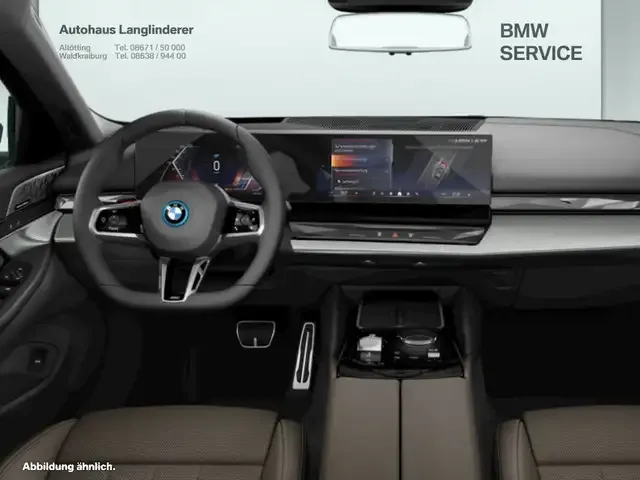 BMW i5