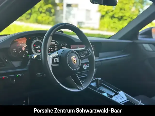 Porsche 992