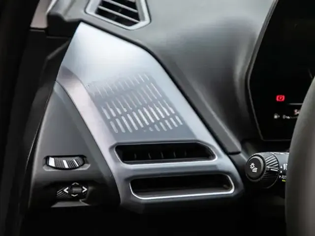 BMW 114