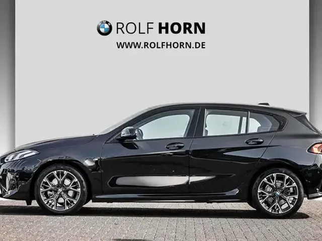 BMW 114