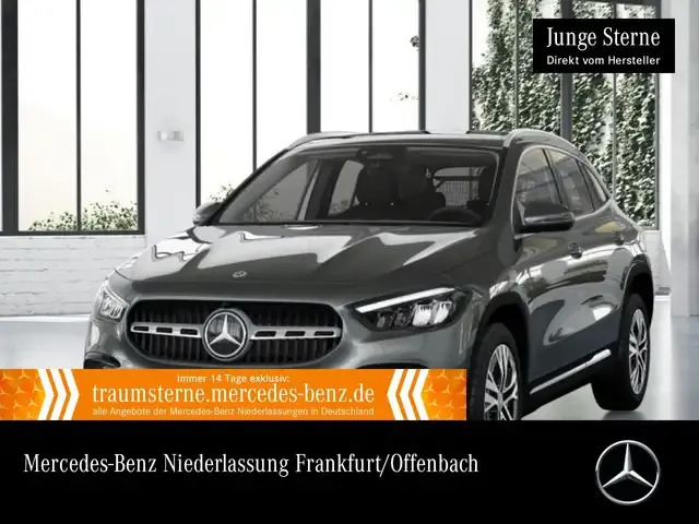 Mercedes-Benz GLA 220