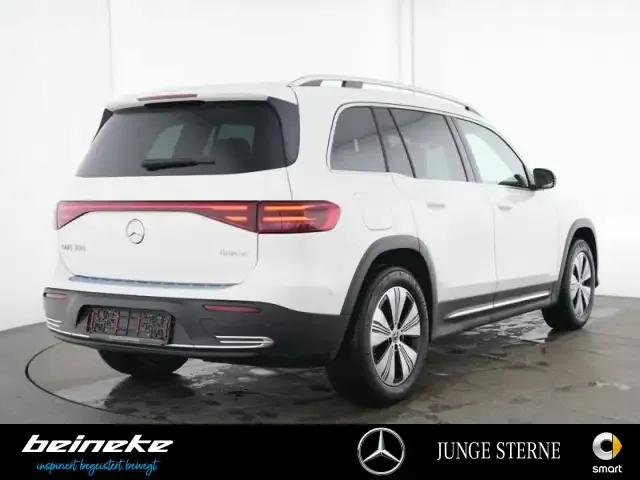 Mercedes-Benz EQB 300