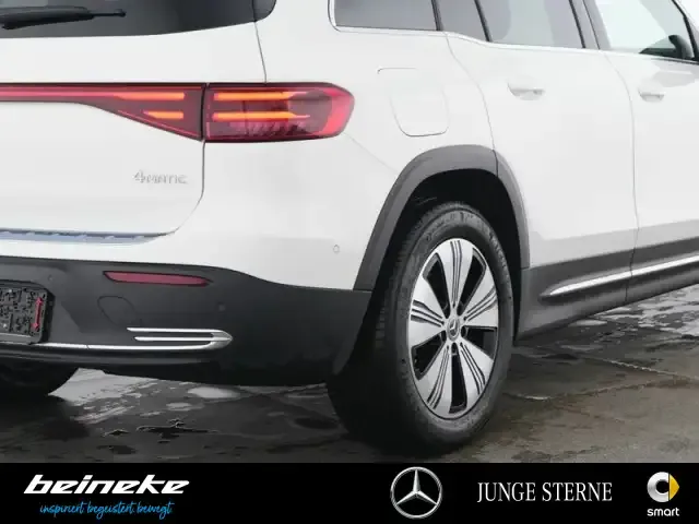 Mercedes-Benz EQB 300