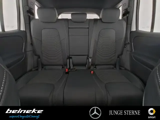 Mercedes-Benz EQB 300