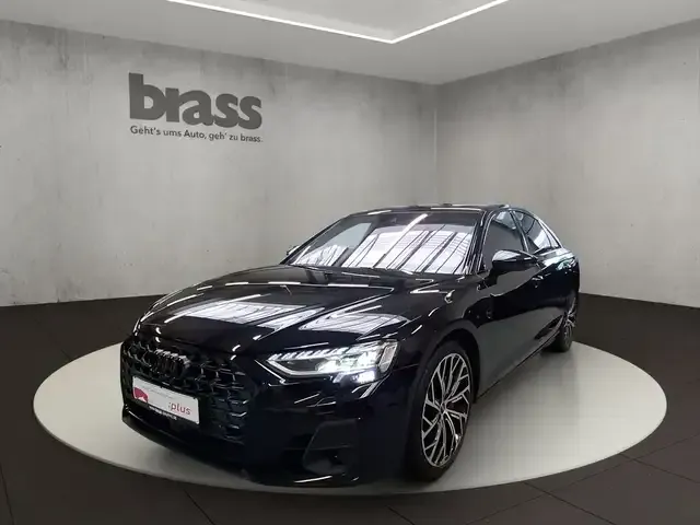 Audi S8
