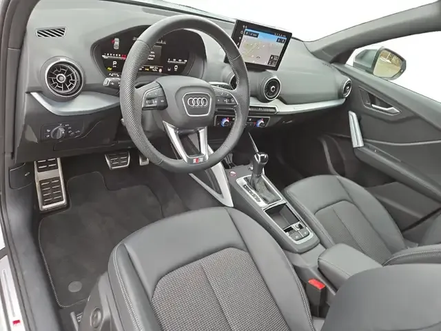 Audi SQ2