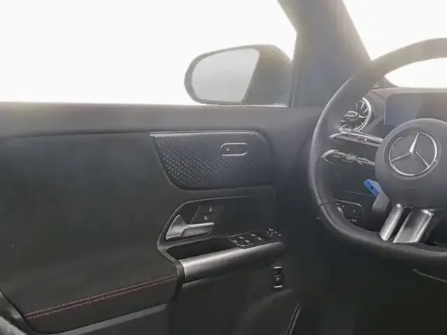 Mercedes-Benz EQA 350