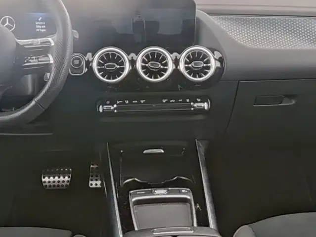 Mercedes-Benz EQA 350