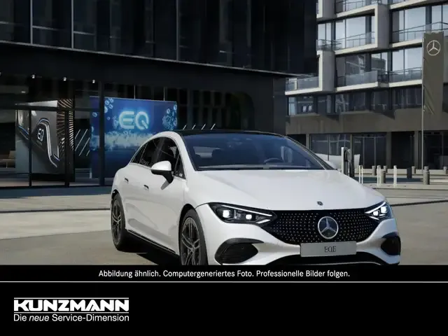Mercedes-Benz EQE 300
